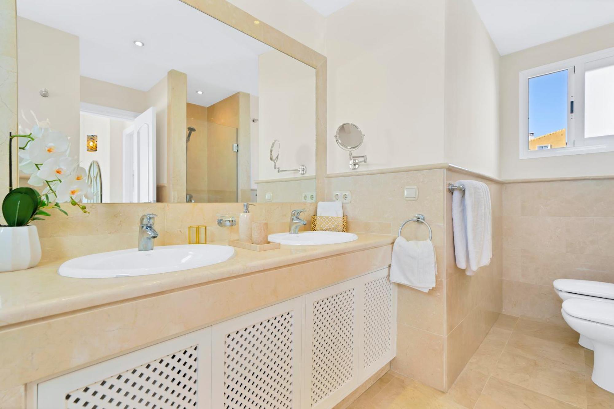 Luxury Penthouse With Sea Views In Marbella Golden Mile, Puente Romano Area Exteriér fotografie